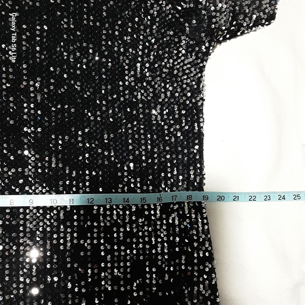 SHOP THE MINT SIZE M.Sequin Black Dress - Picture 8 of 11